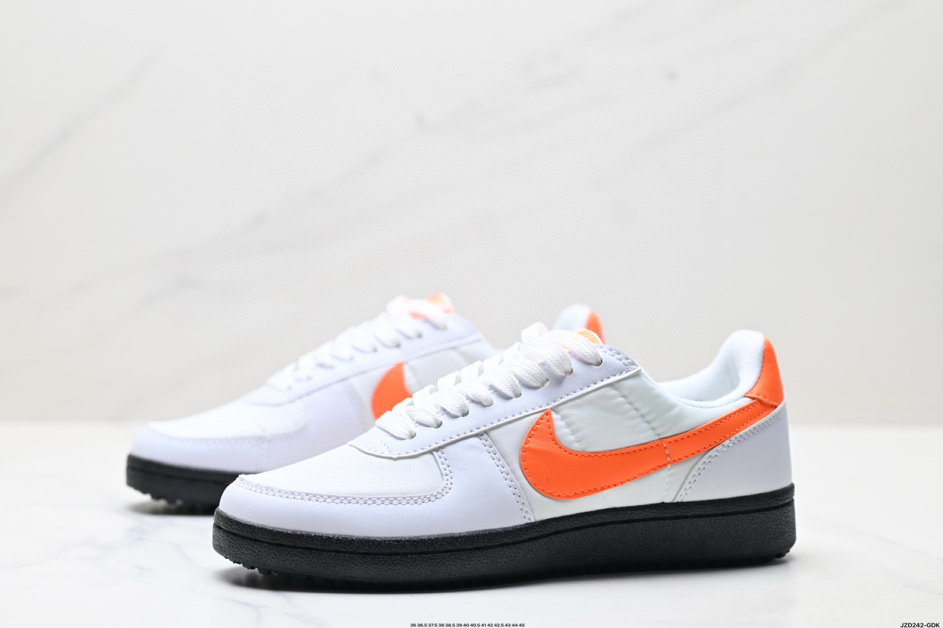 Nike Field General 82
