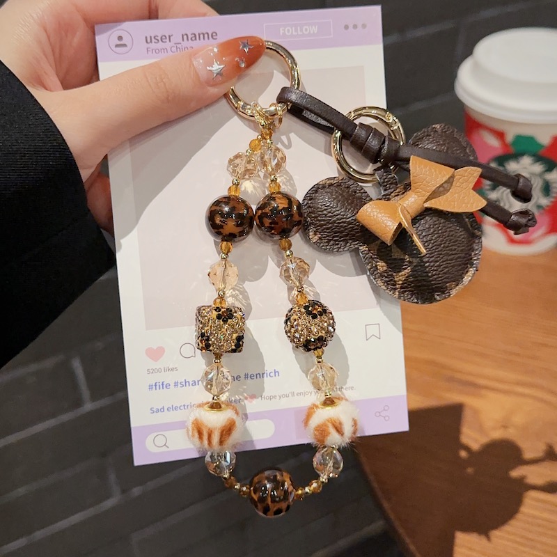Autumn-inspired Phone Charms