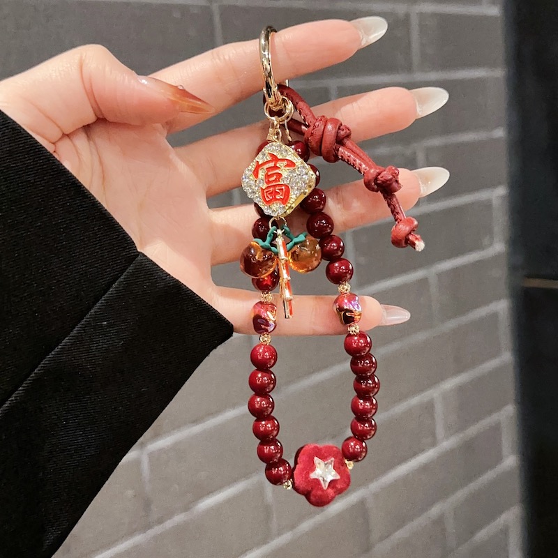 Autumn-inspired Phone Charms