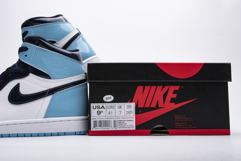Air Jordan 1 Retro High OG UNC Patent CD0461-401