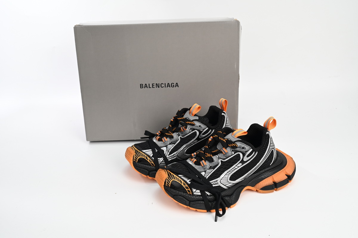 Balenciaga 3XL Sneaker in All Black Orange 734731 W3XL3 1178