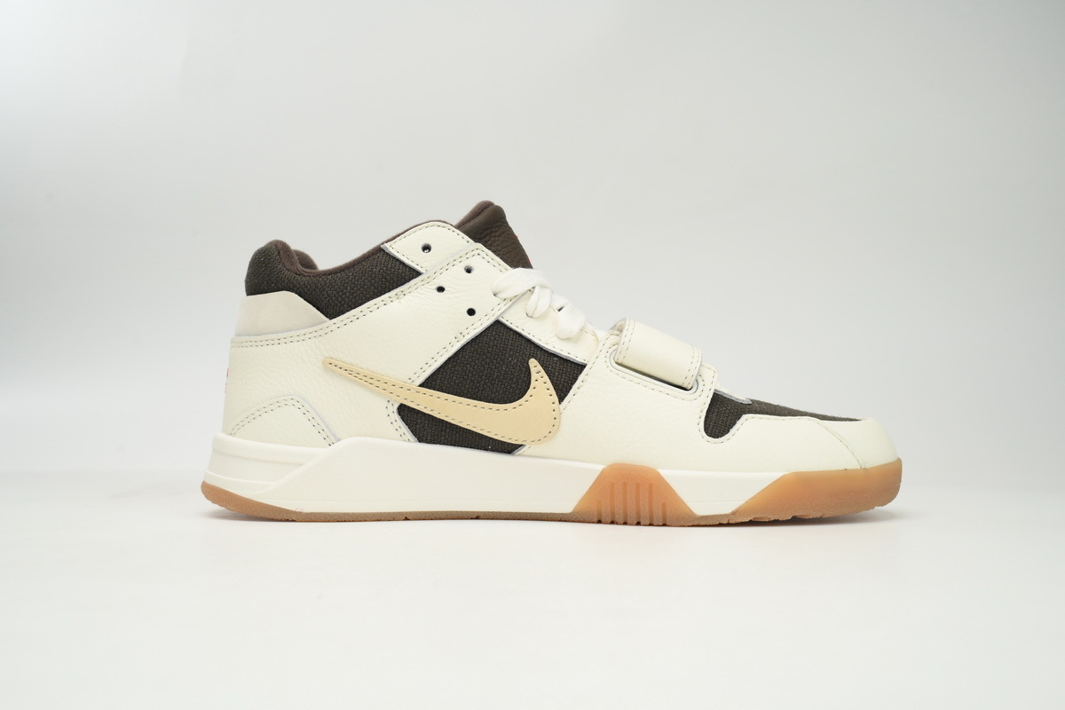 Travis Scott × Nike Jordan Jumpman Jack TR White Brown FZ8117-100