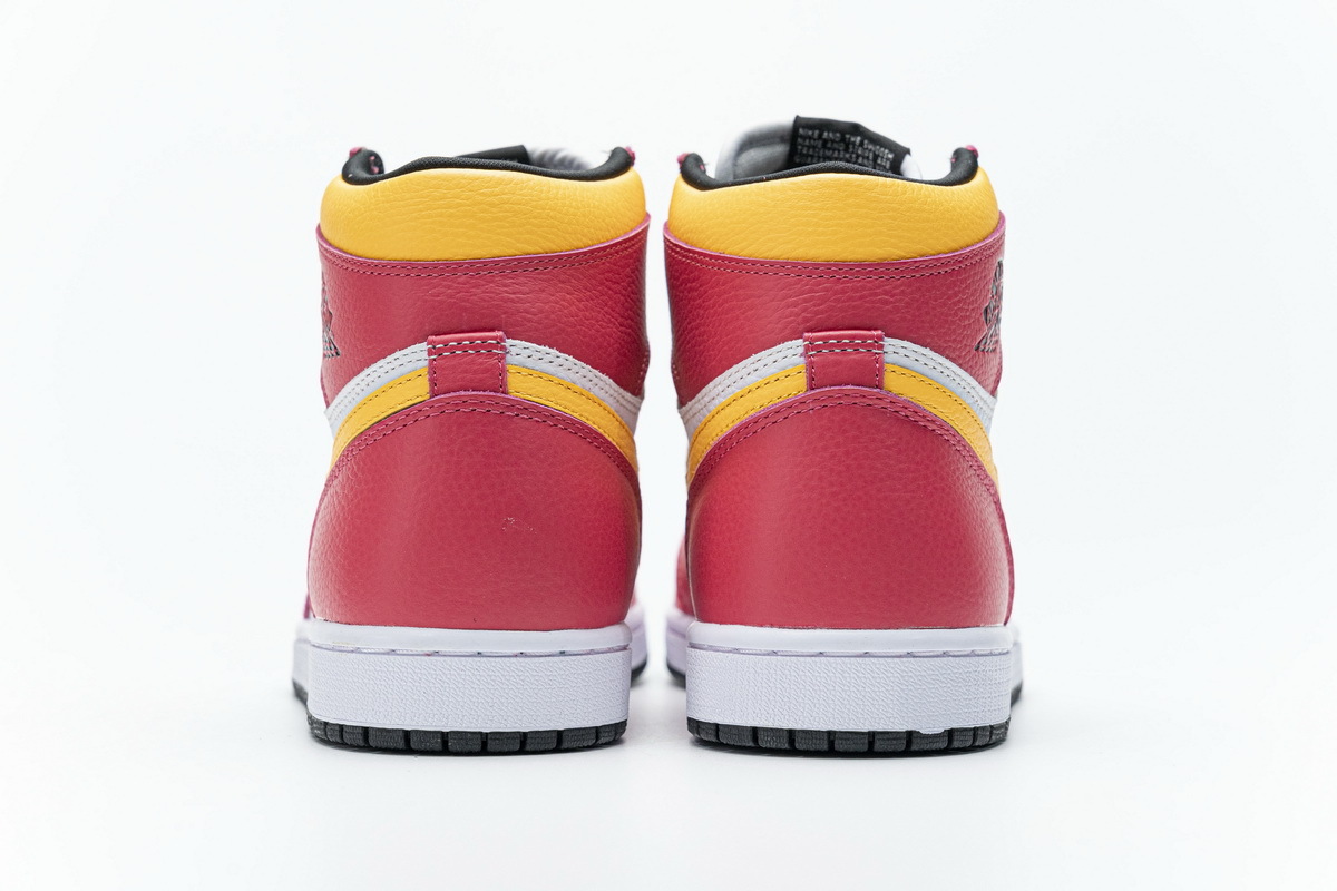 Jordan 1 Retro High OG Light Fusion Red 555088-603