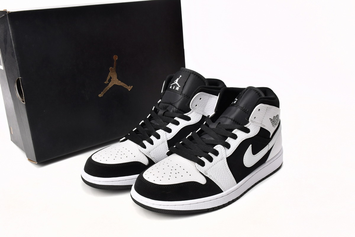 Jordan 1 Mid White Black 554724-113