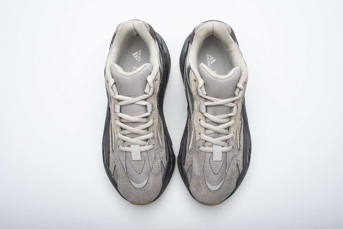 Yeezy Boost 700 V2 Tephra FU7914