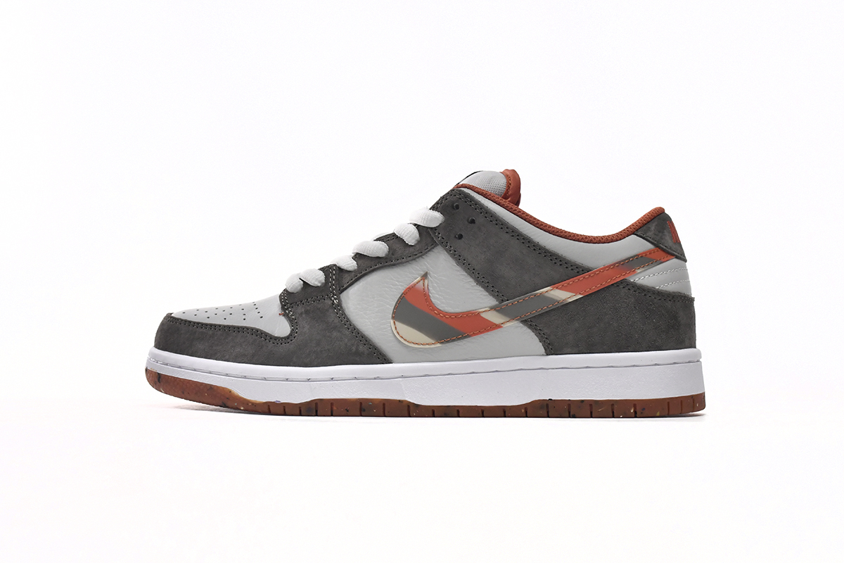 Crushed D.C x Nike SB Dunk Low Pro DH7782-001
