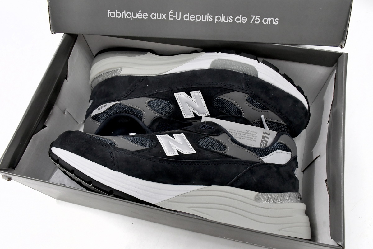 New Balance 992 Navy Grey M992GG