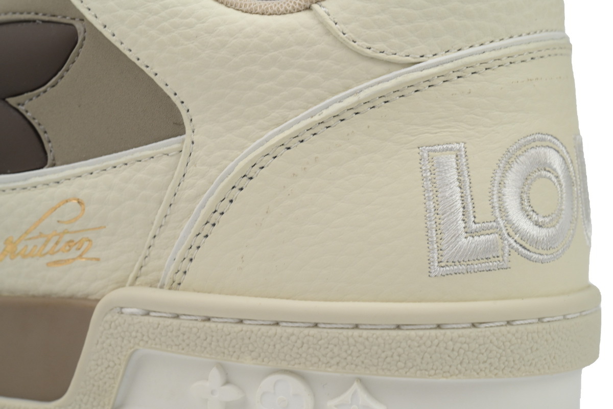 Louis Vuitton Trainer Monogram Flower Beige