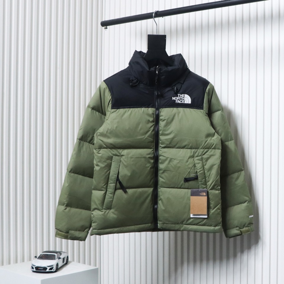 The North Face 1996 Retro 700 Fill Short Down Jacket Green