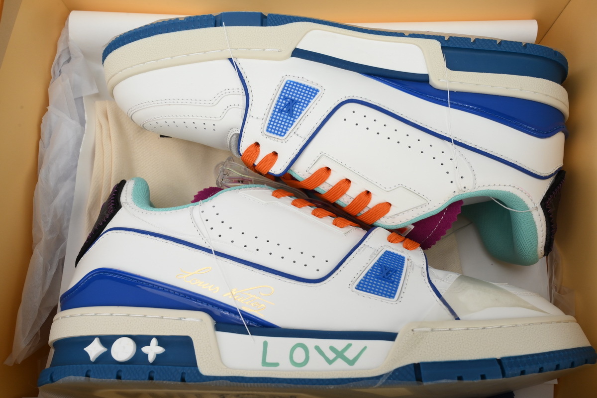 Louis Vuitton Trainer Lake Blue