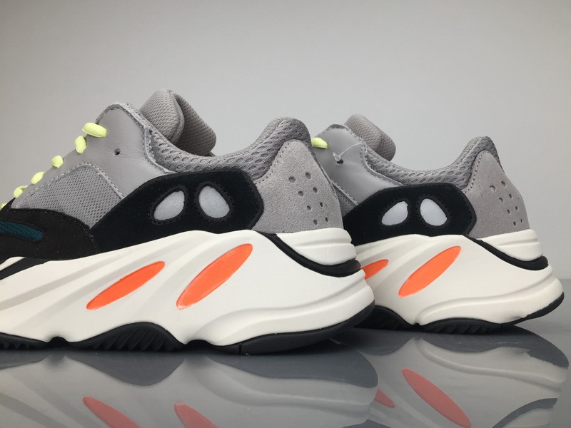 Adidas Yeezy Wave Runner 700 B75571
