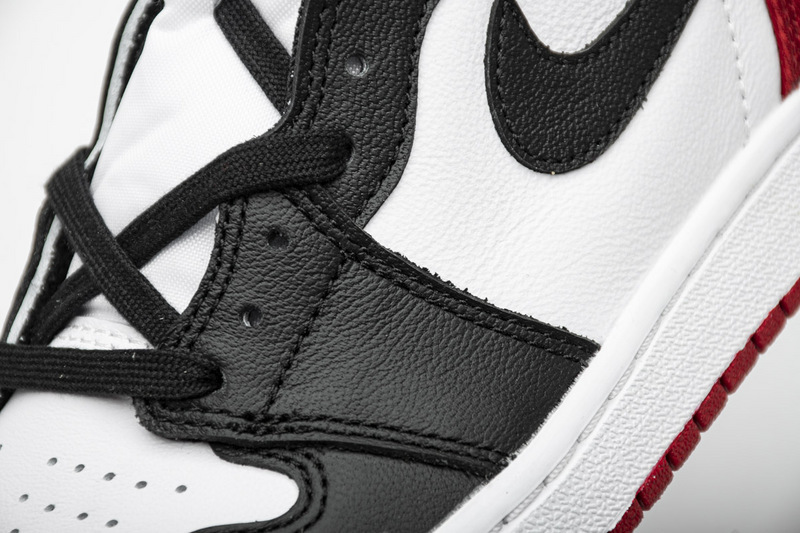 Air Jordan 1 OG High OG Satin Black Toe CD0461-016