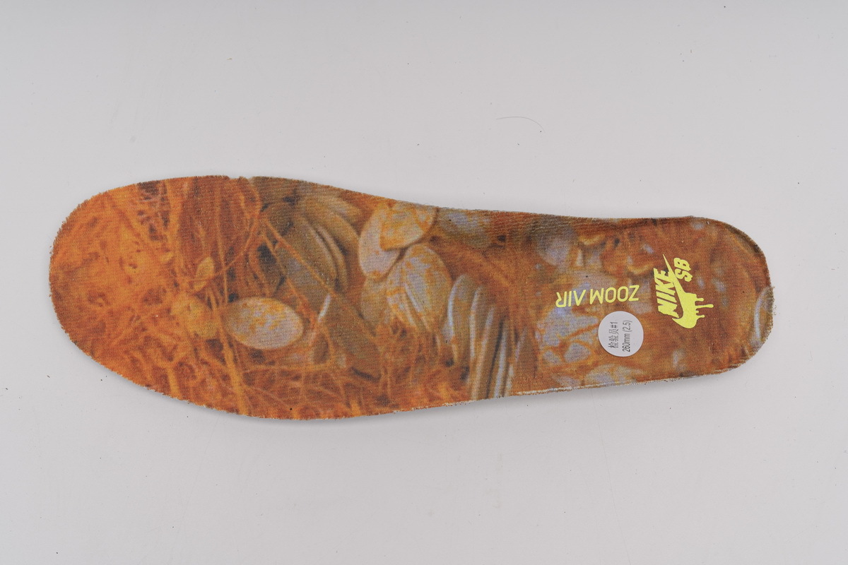 Nike SB Dunk Low Night Of Mischief Halloween Black and Orange BQ6817-006