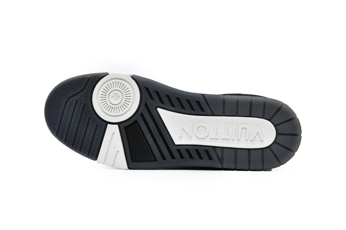 Louis Vuitton Trainer Black Litchi Pattern FD0226