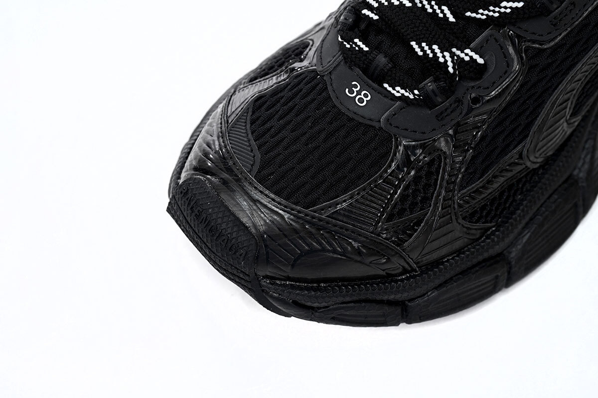 Balenciaga 3XL Sneaker in All Black 734733 W2RC6 0203