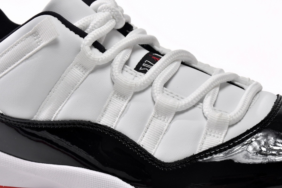 Air Jordan 11 Retro Low Concord Bred AV2187-160