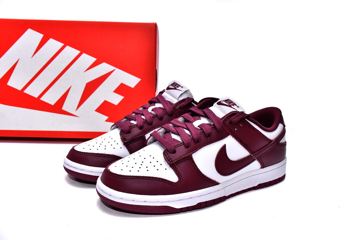 Nike Dunk Low Bordeaux DD1503-108