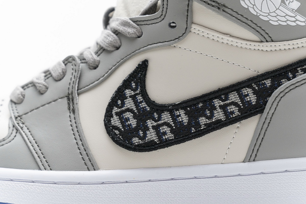 Jordan 1 Retro High Dior CN8607-002