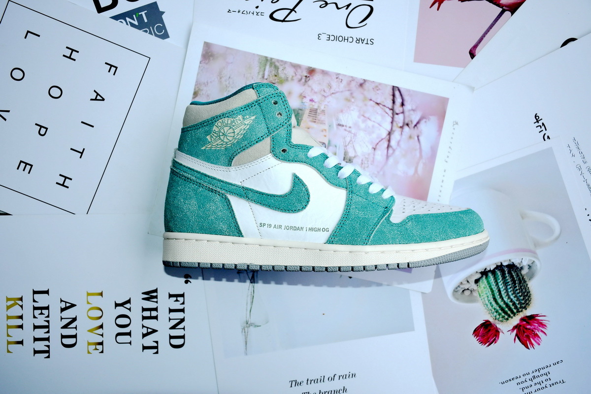 Jordan 1 Retro High Turbo Green 555088-311