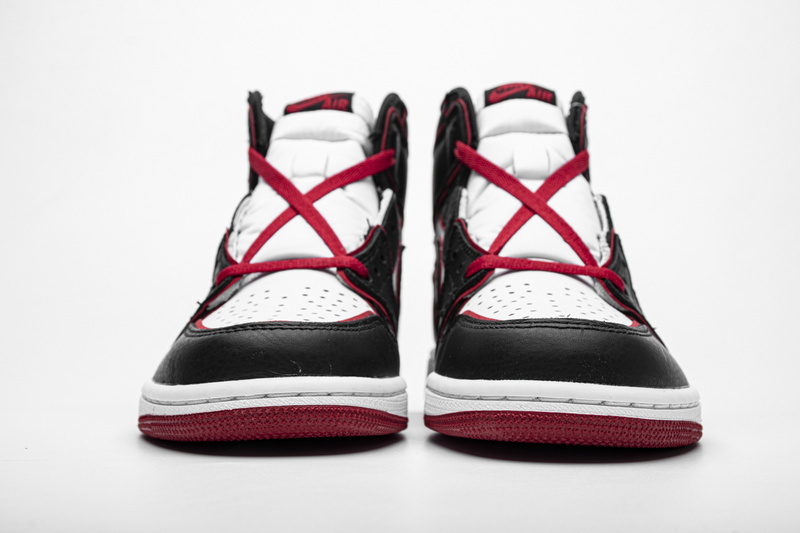 Air Jordan 1 Retro High OG Meant To Fly 555088-062