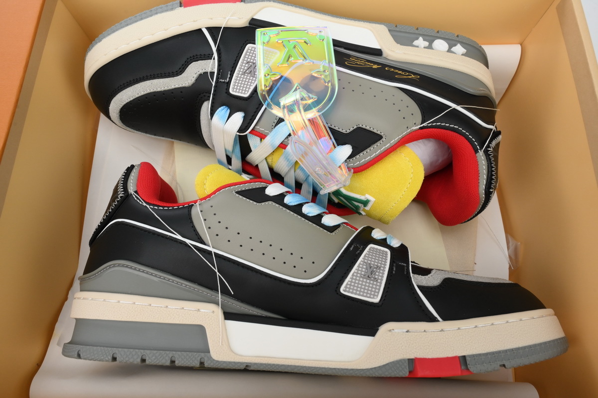 Louis Vuitton Trainer Red SS21