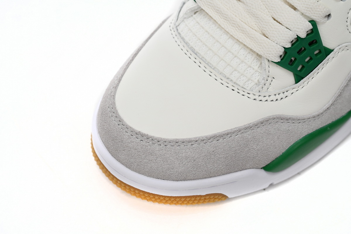 Nike SB x Air Jordan 4 Pine Green Calaite DR5415-103