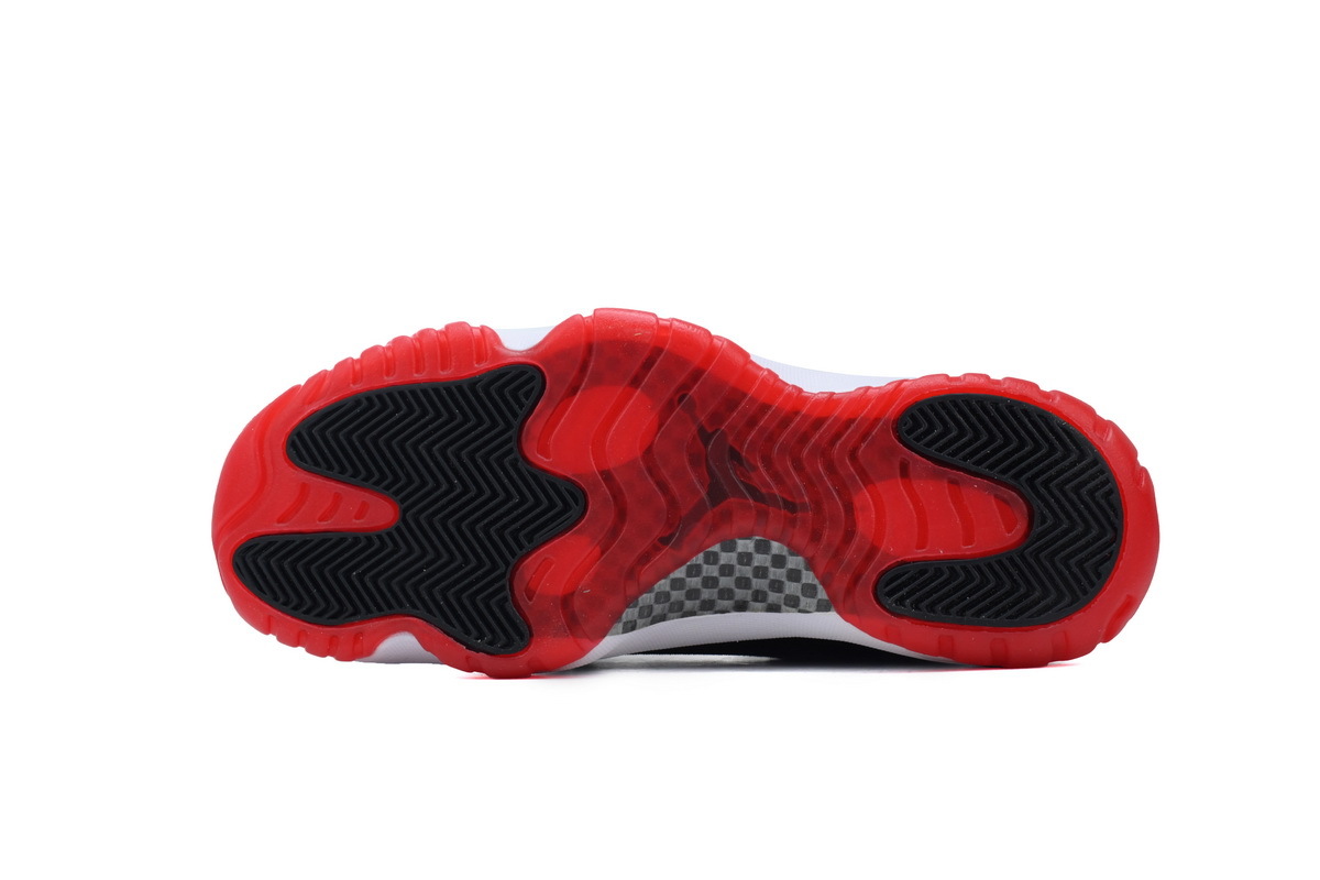 Air Jordan 11 Retro Bred Velvet DB5457-061