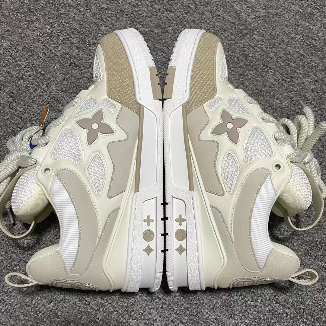 Louis Vuitton Skate Beige