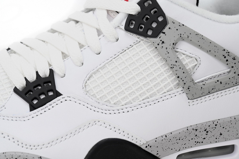 Air Jordan 4 Retro White Cement 840606-192