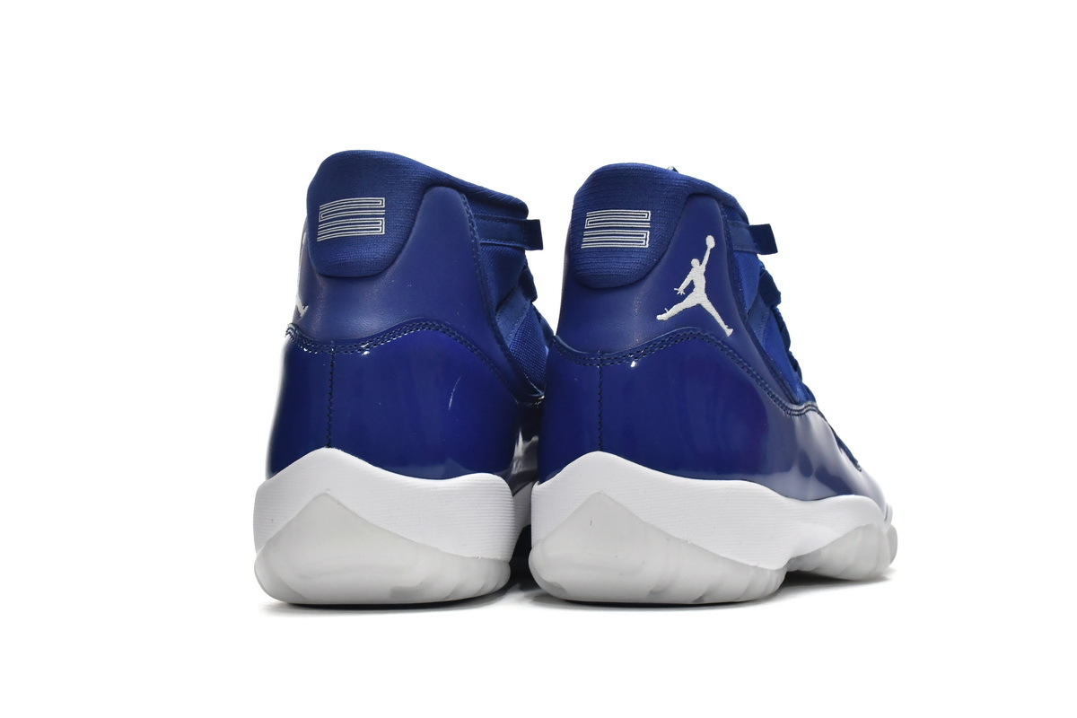 Air Jordan 11 Retro Midnight Navy White AT7802-115