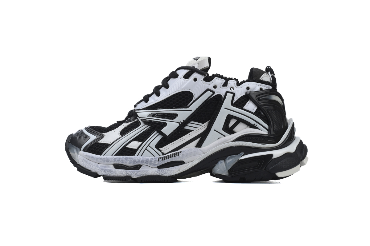 Balenciaga Runner Black White 677403 Q3RB2 9010