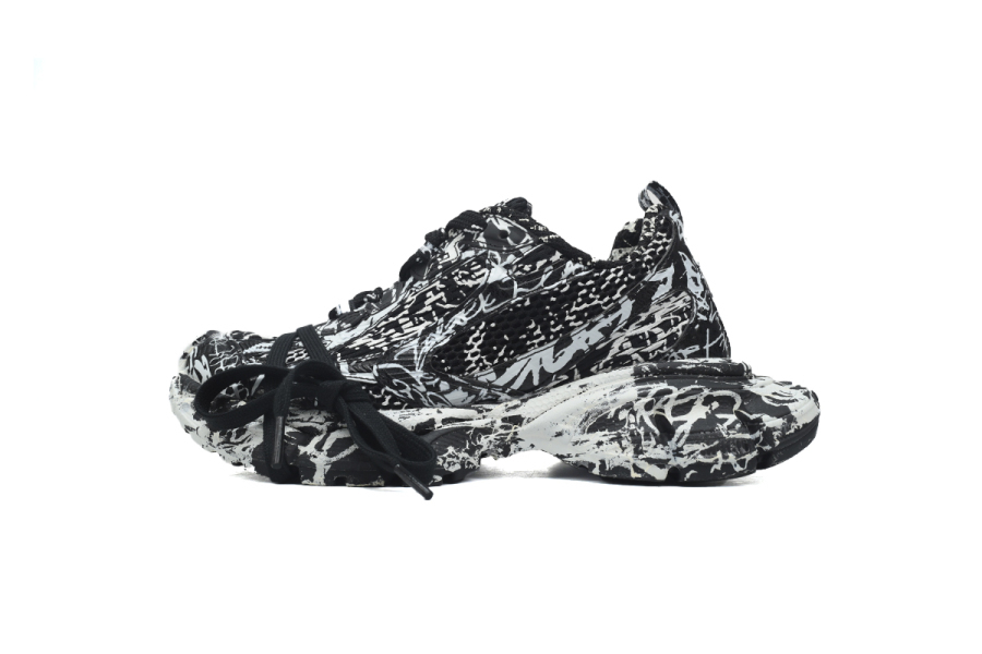 Balenciaga 3XL Sneaker in Black Graffiti 734731 W3XDC 0236