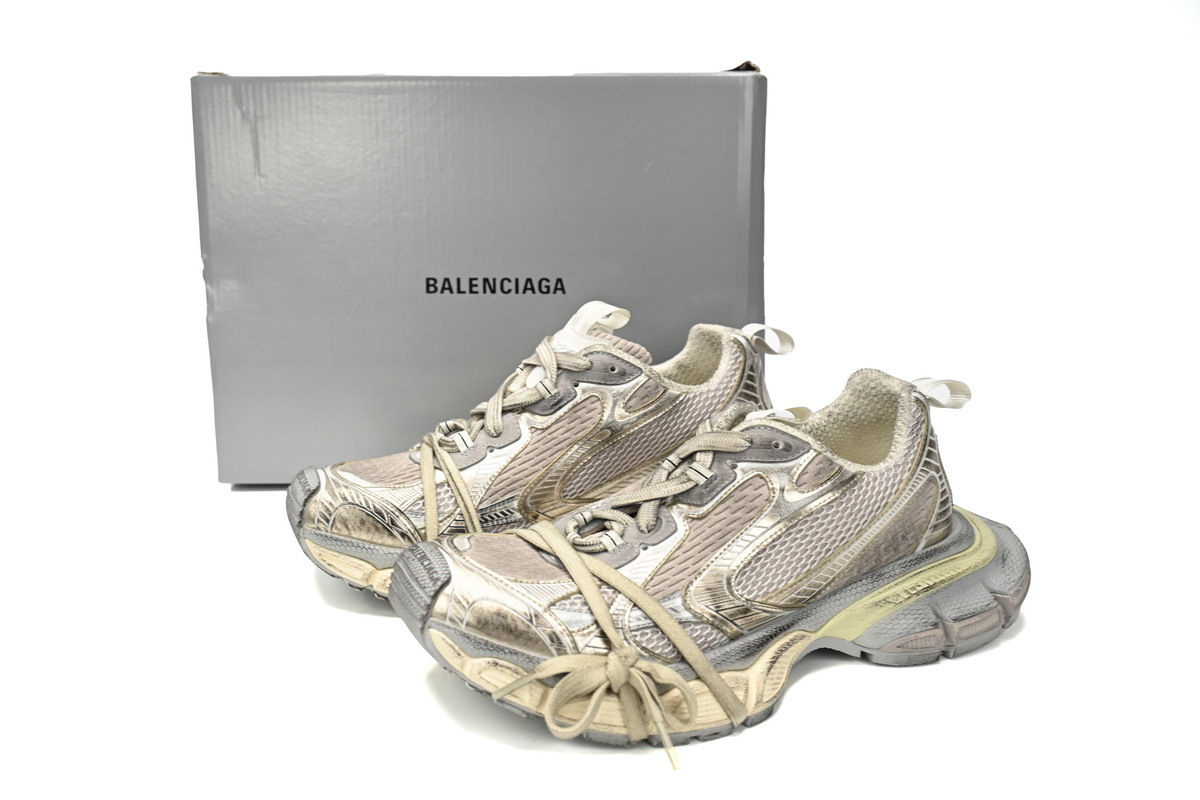 Balenciaga 3XL Sneaker in Light Beige 734734 W3XL4 9191