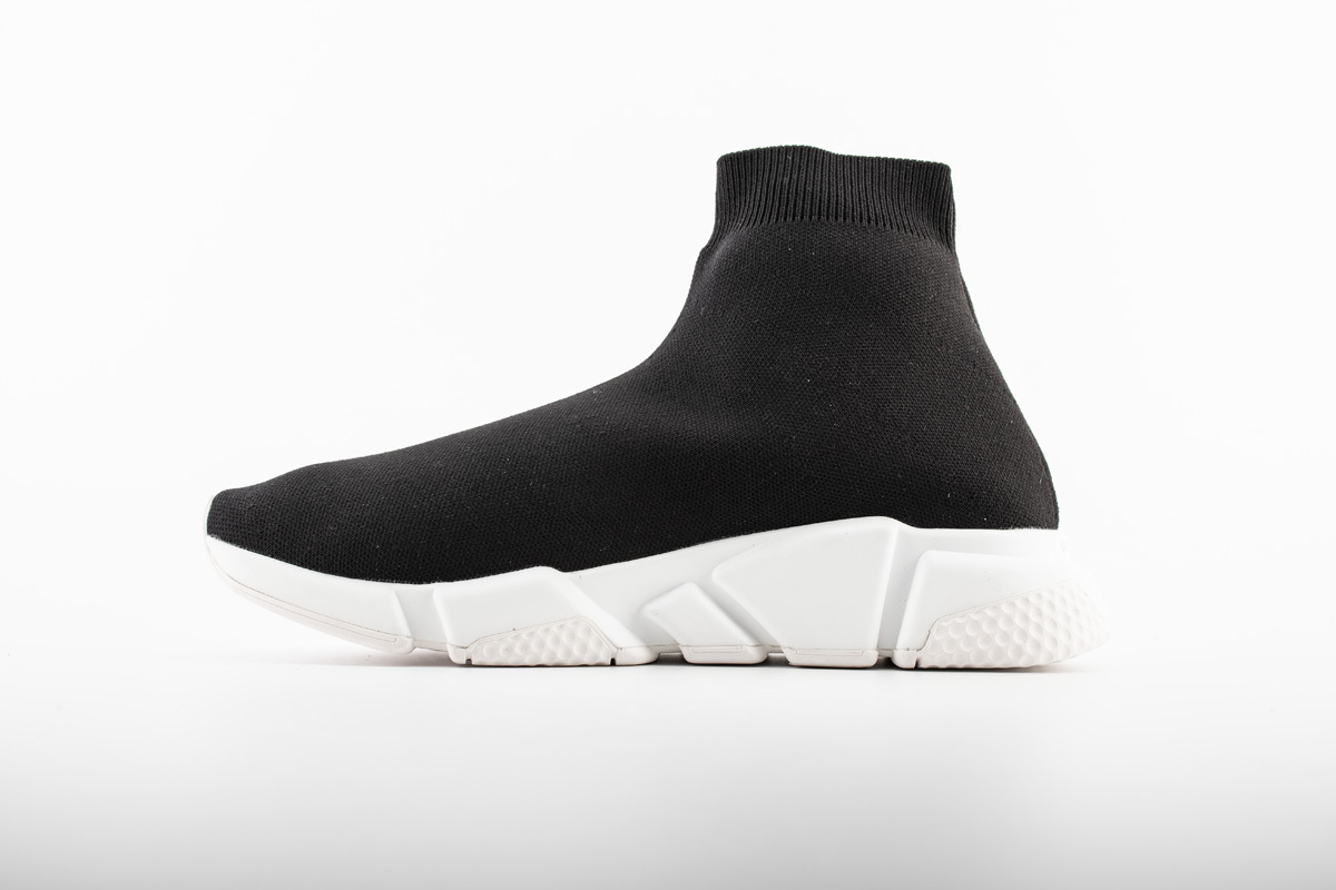 Balenciaga Speed Runner black and white