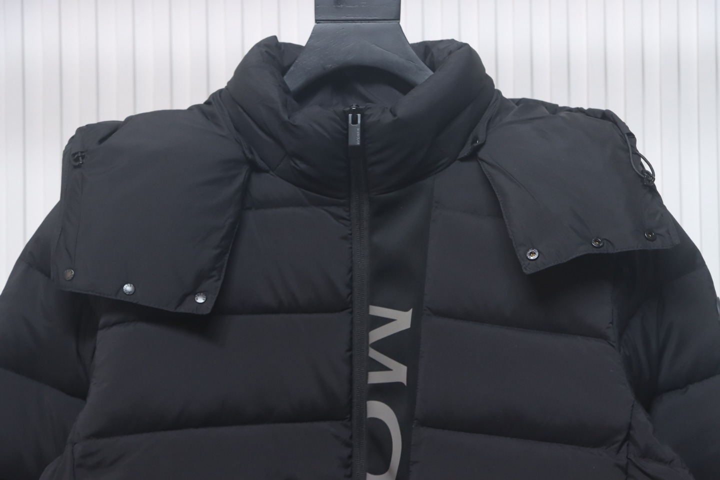 Moncler Ume Short Down Jacket Black