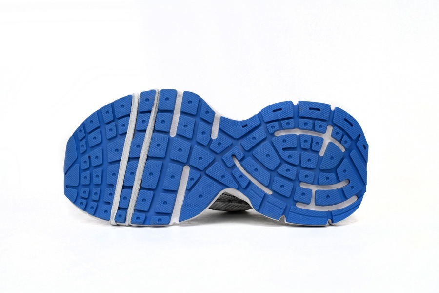 Balenciaga 3XL Sneaker in Black And White Blue 734734 W3RB7 0226