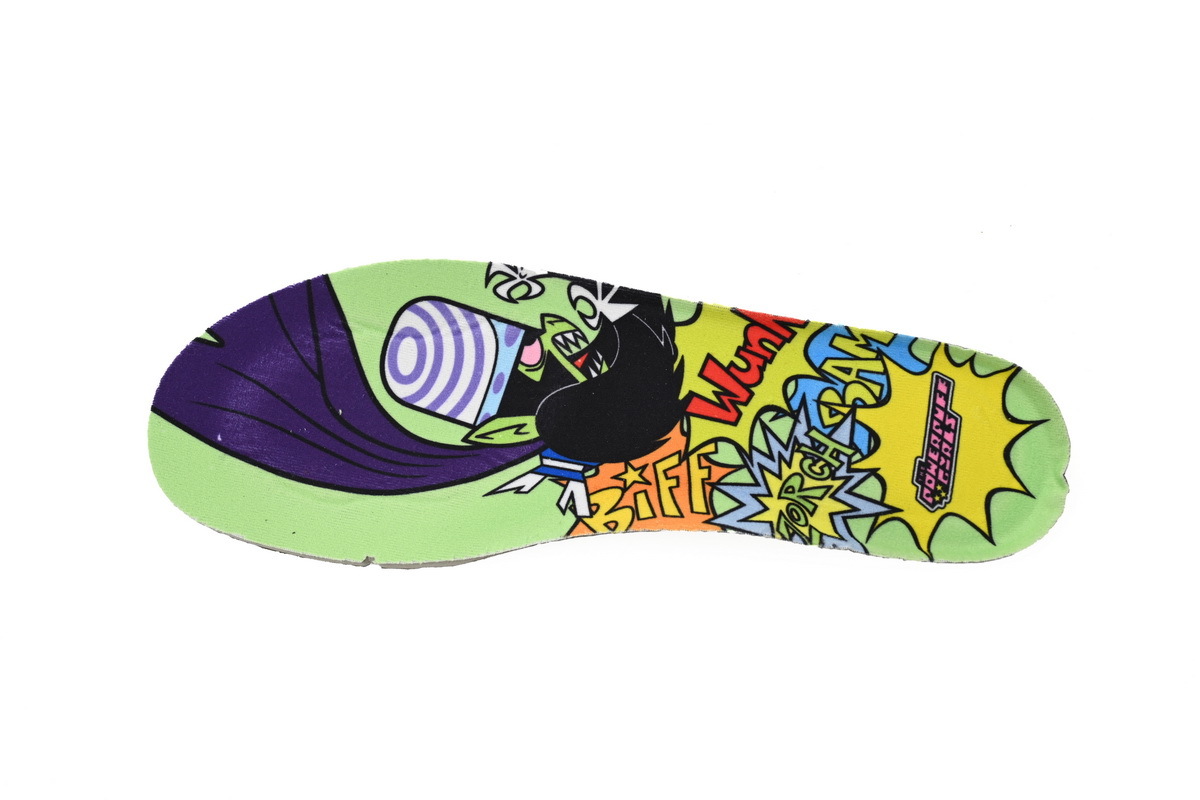 The Powerpuff Girls x Nike SB Dunk Low Buttercup FZ8319-300