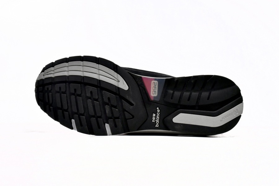 New Balance 992 Navy Grey M992GG