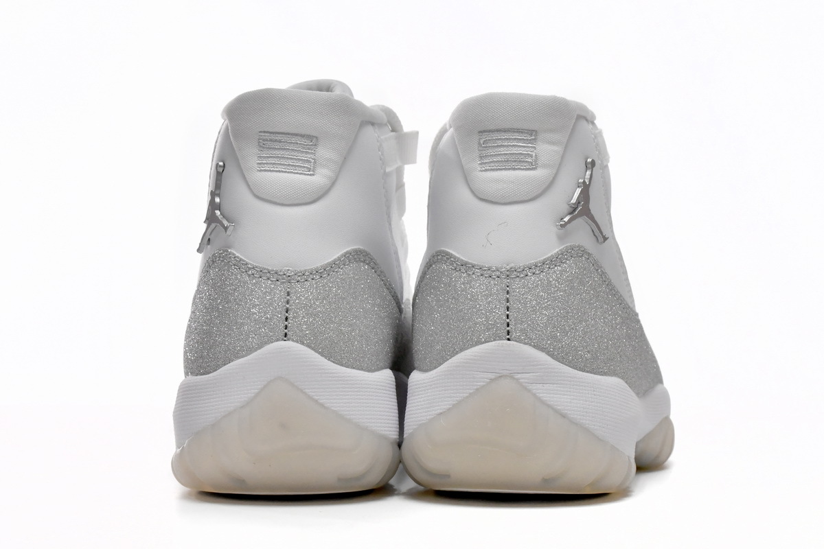Air Jordan 11 Retro Metallic Silver Vast Grey AR0715-100