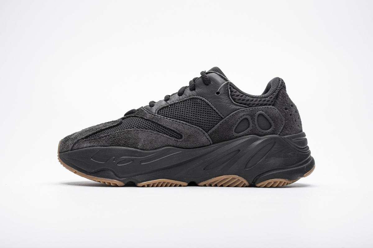 Yeezy Boost 700 Utility Black FV5304