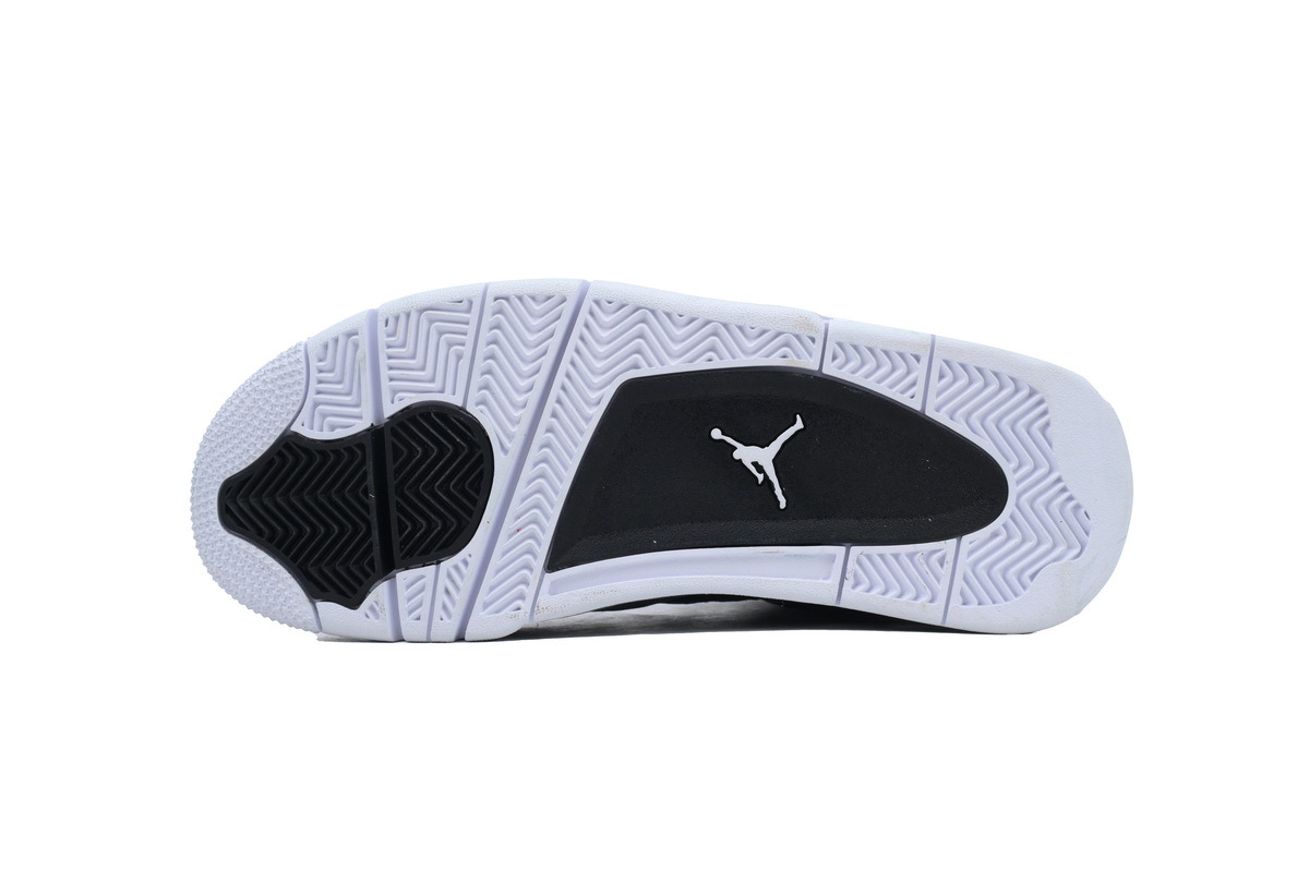 Air Jordan 4 Fear FQ8138-002
