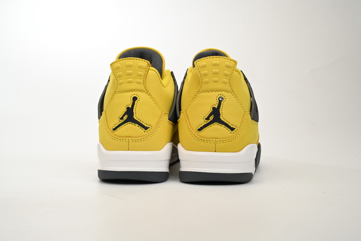 Air Jordan 4 Retro Lightning CT8527-700