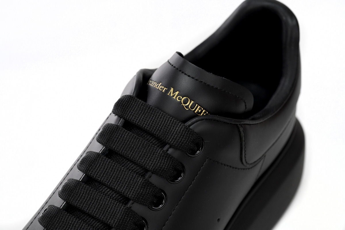 Alexander McQueen Sneaker All Black