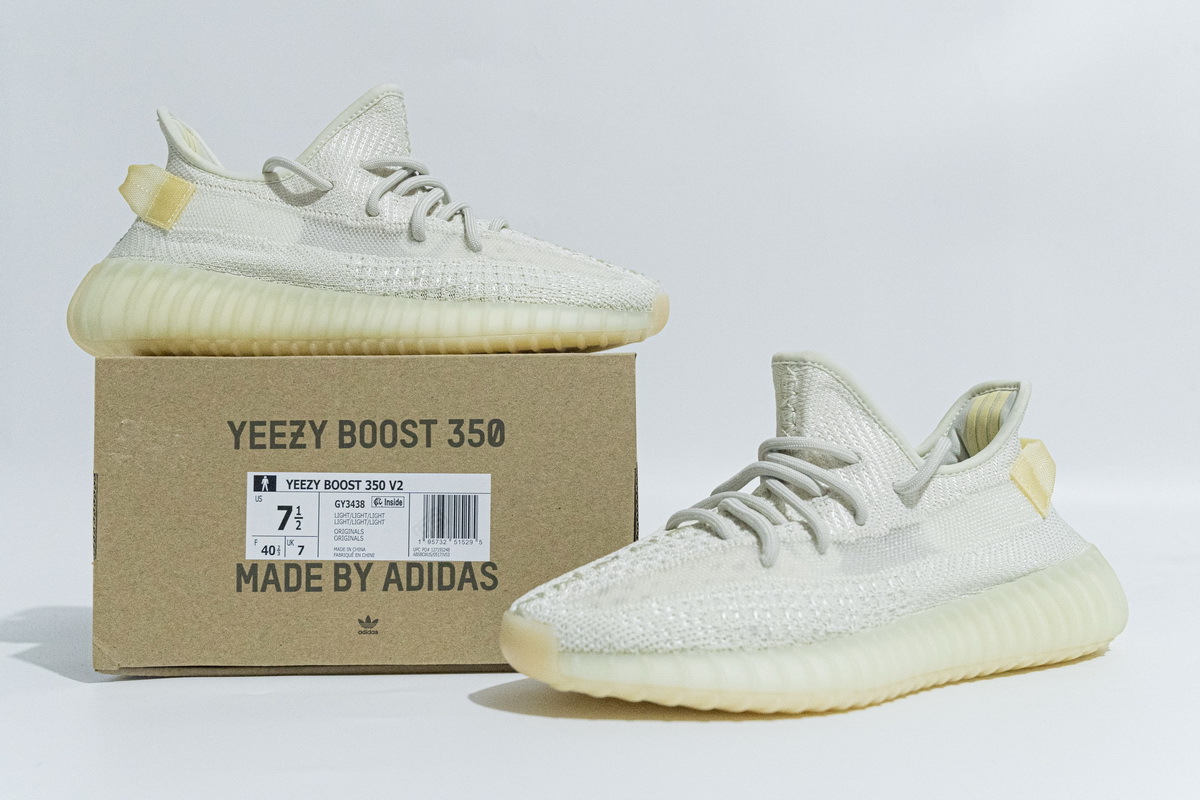 Adidas Yeezy Boost 350 V2 Light UV Sensitive GY3438