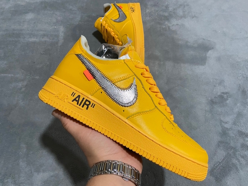 Off-White x Nike Air Force 1 Low University Gold DD1876-700
