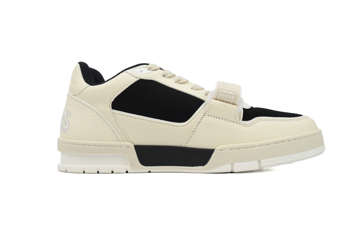 Louis Vuitton Trainer Cream Black