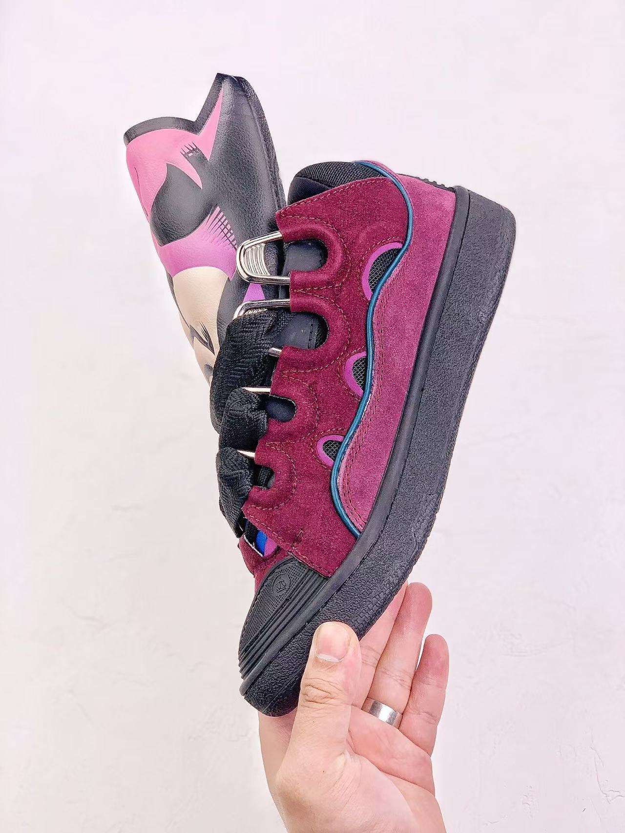 Lavin Curb Raisin Black