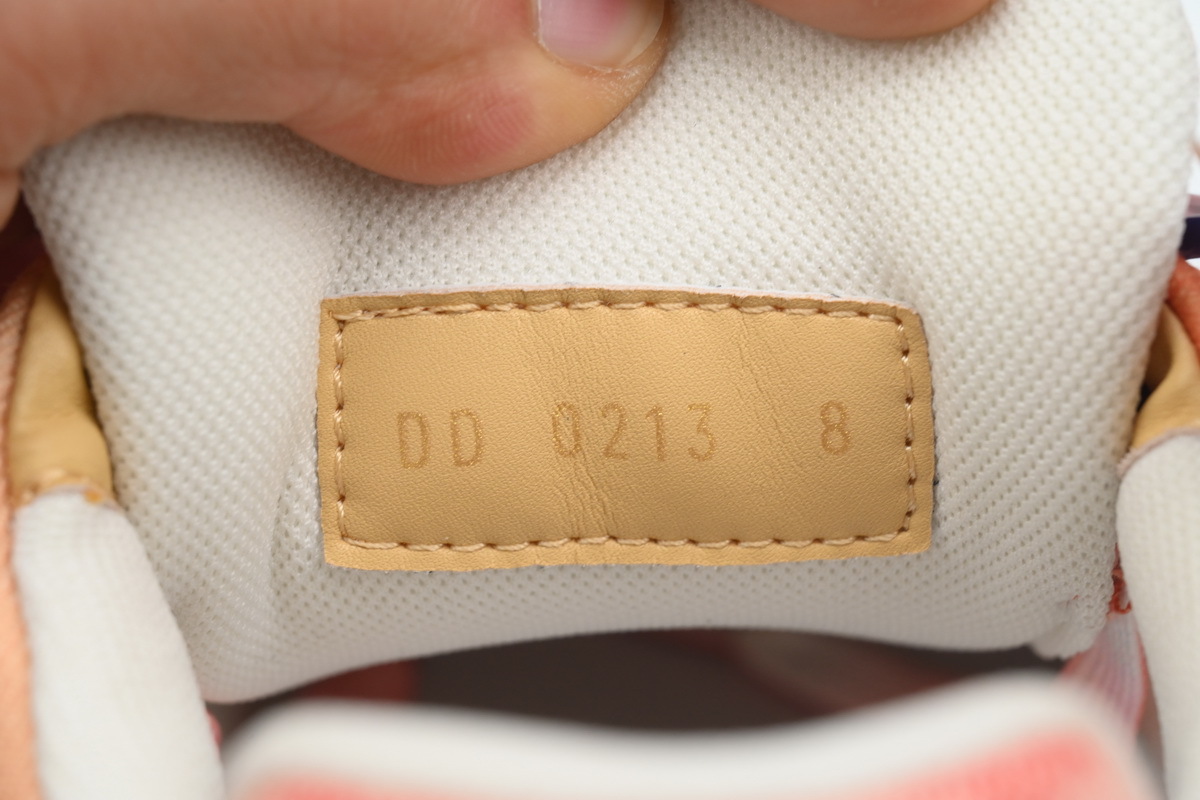 Louis Vuitton Trainer Rendering Orange