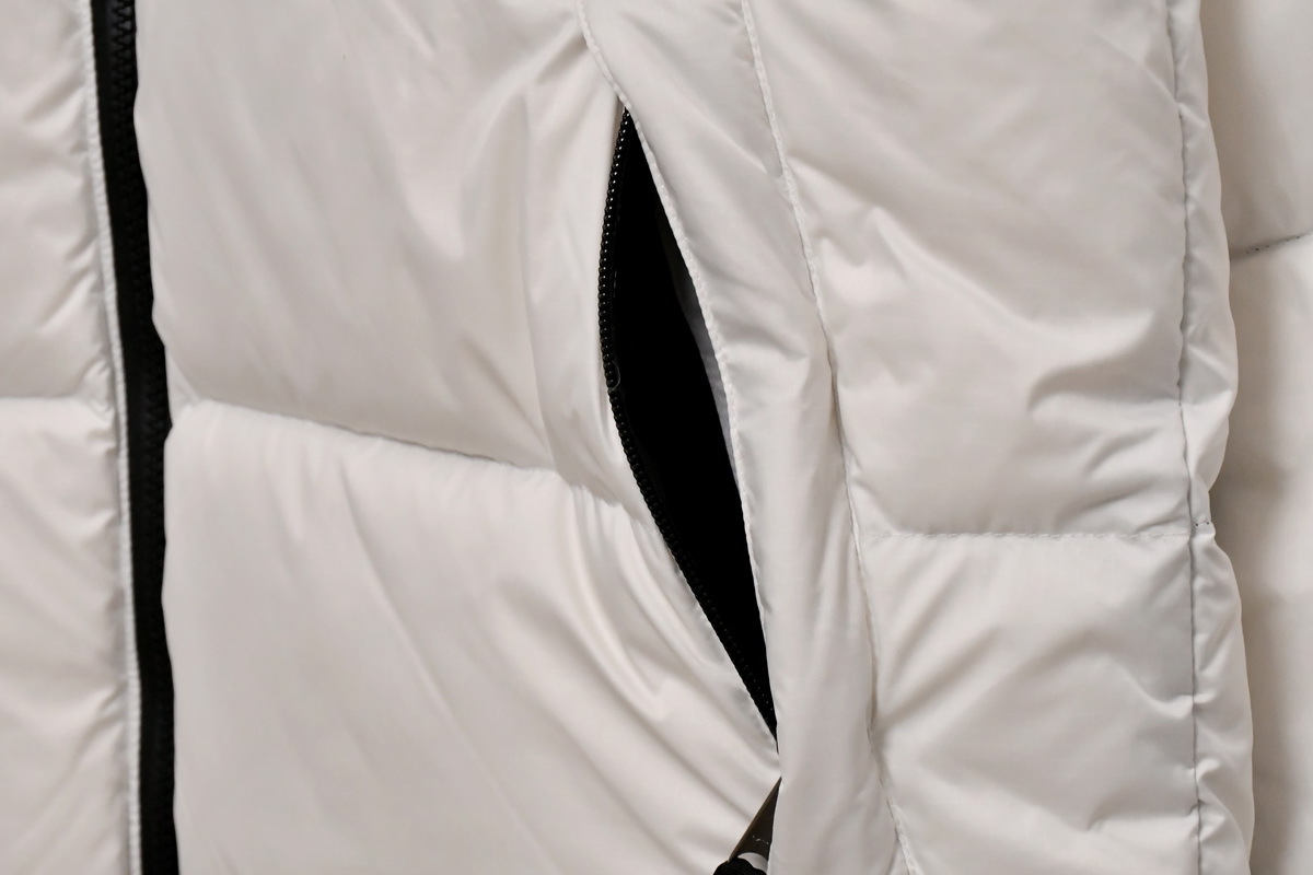 The North Face White Black 1996Nuptse