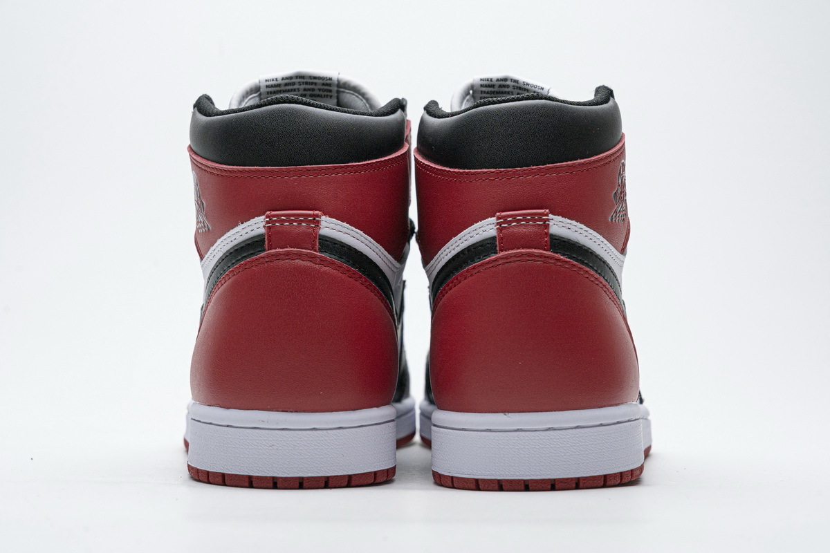 Jordan 1 Retro Black Toe (2016)  555088-125